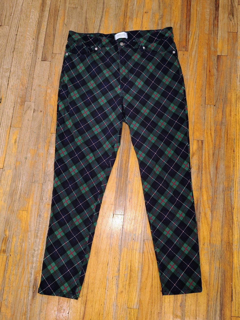 Crown And Ivy Green, Navy & Red Plaid Women Jeans High Rise Skinny